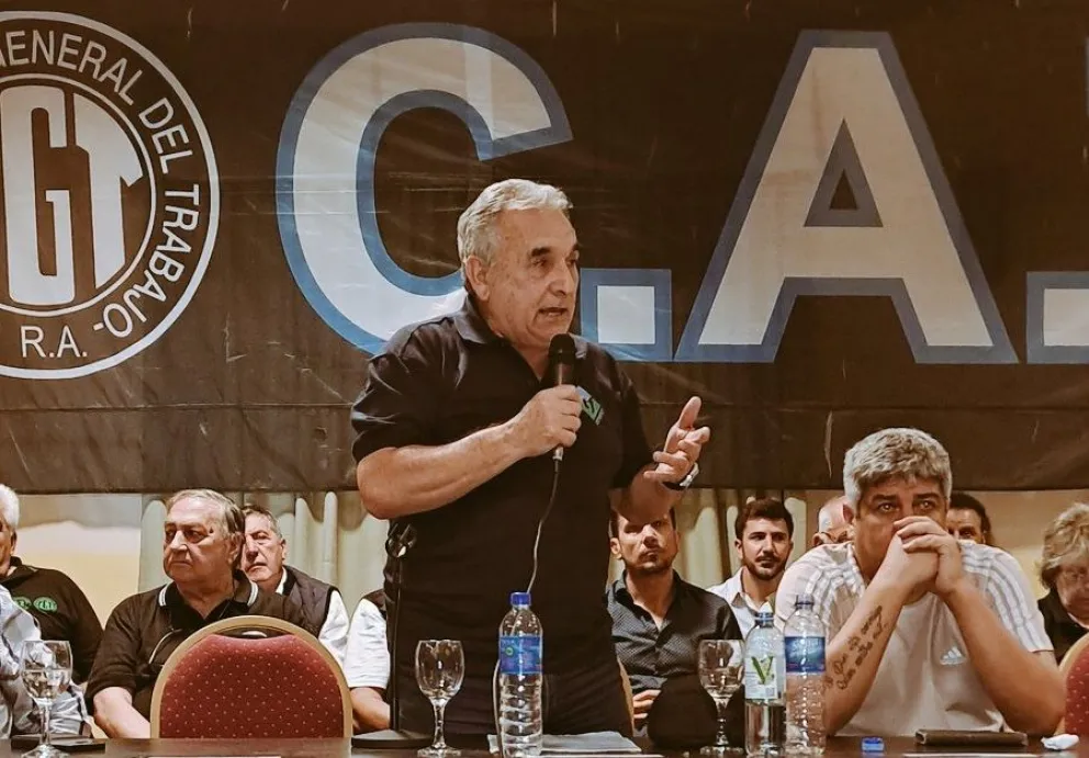 Sindicatos transportistas harán cese de actividades el 6 de mayo contra restitución de Ganancias