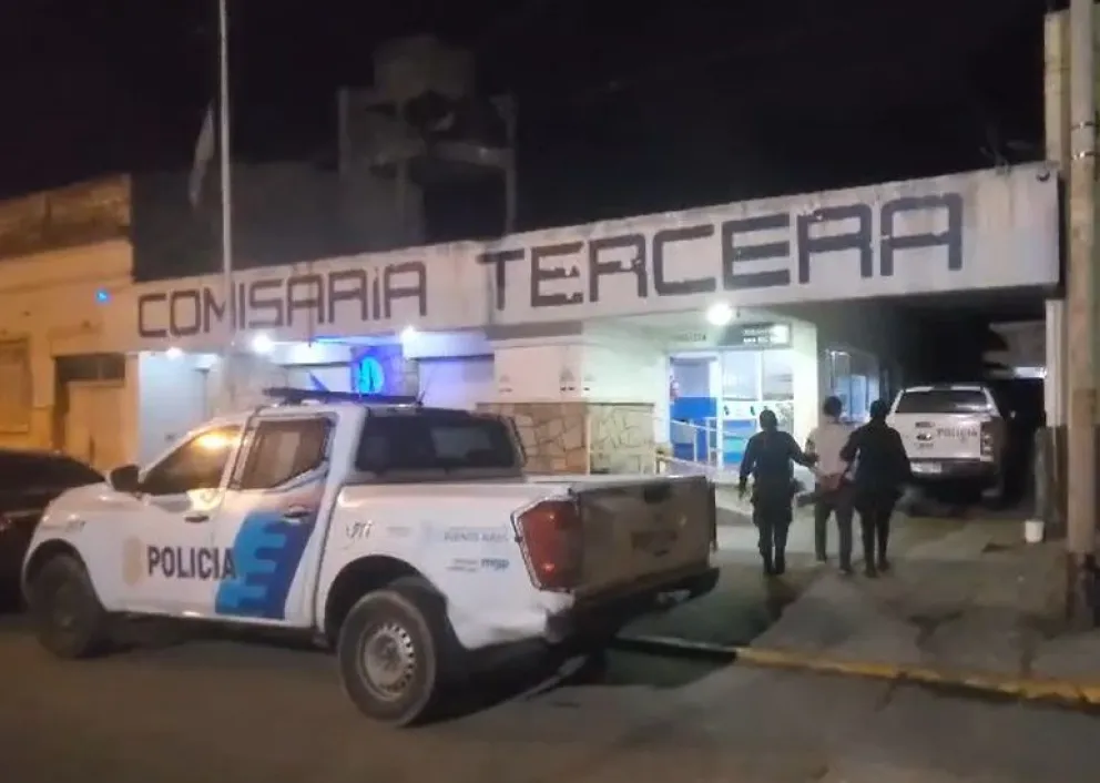 Intentó robar un teléfono celular olvidado en un taxi y fue trasladado a Tribunales