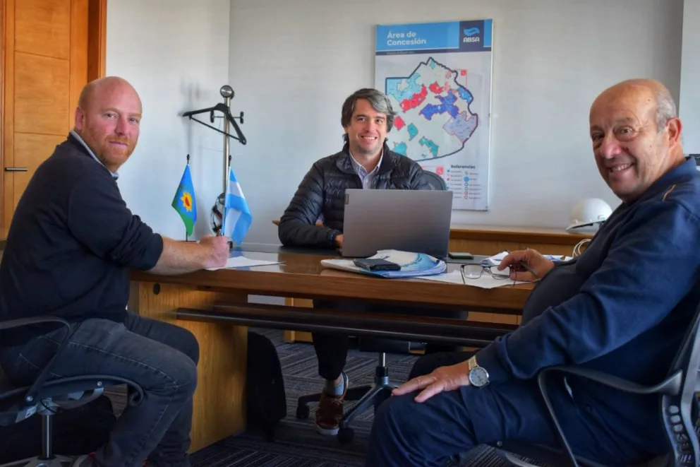 Positivo encuentro para mejorar el servicio de agua potable en el partido de Mar Chiquita 
