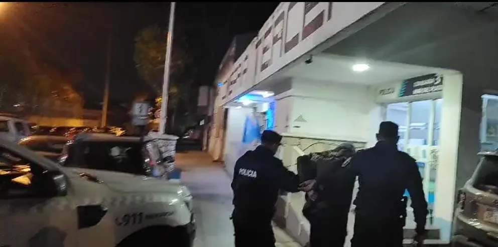 Detienen a joven de 20 años que intentó robar una moto en el barrio Las Avenidas