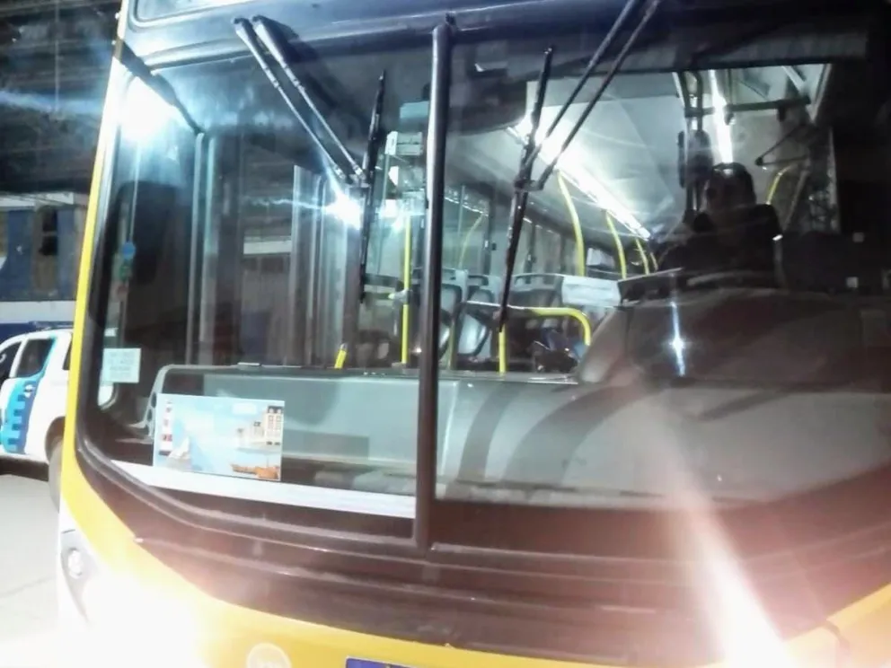 Detenido por dañar un colectivo