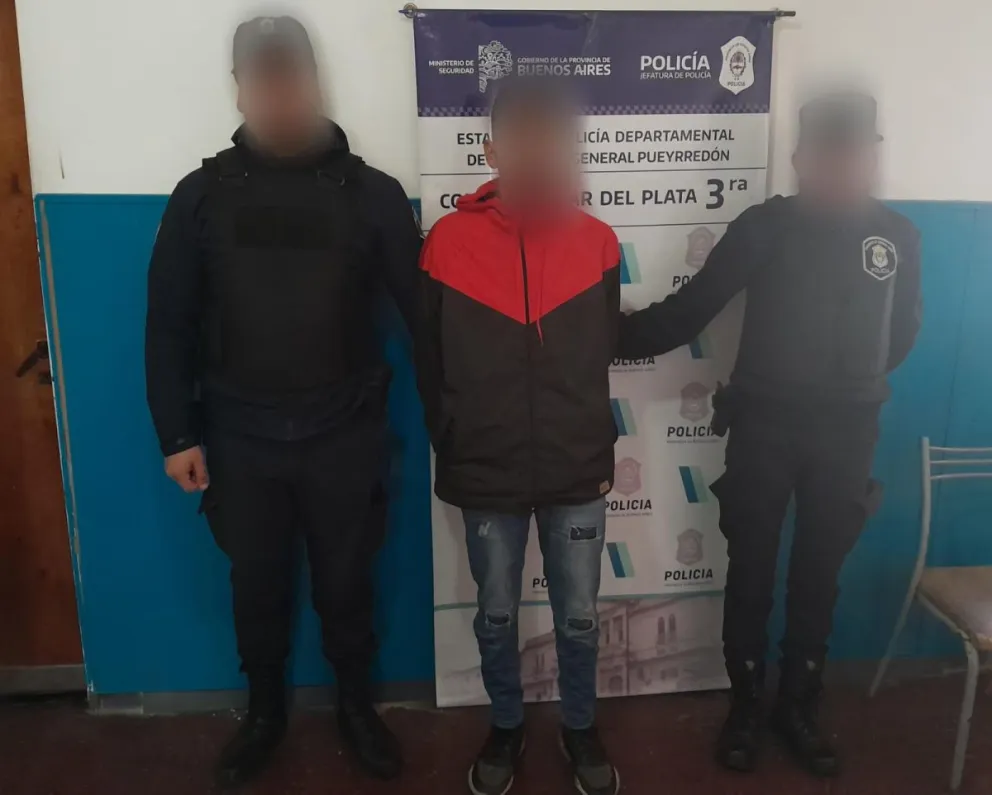 A Batán por robarse una campera de un local de ropa 