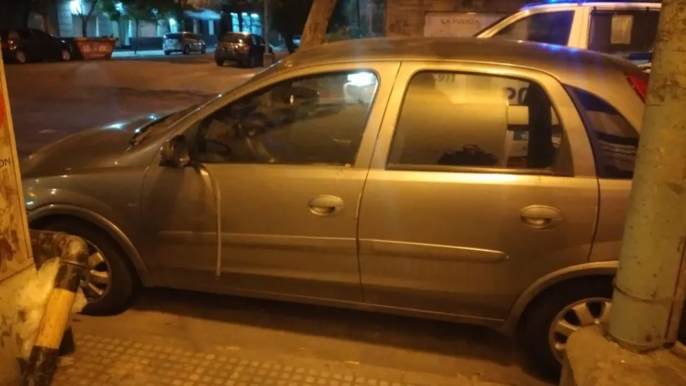 Lo sorprendieron cuando trataba de robar un auto en pleno centro: terminó en la cárcel de Batán