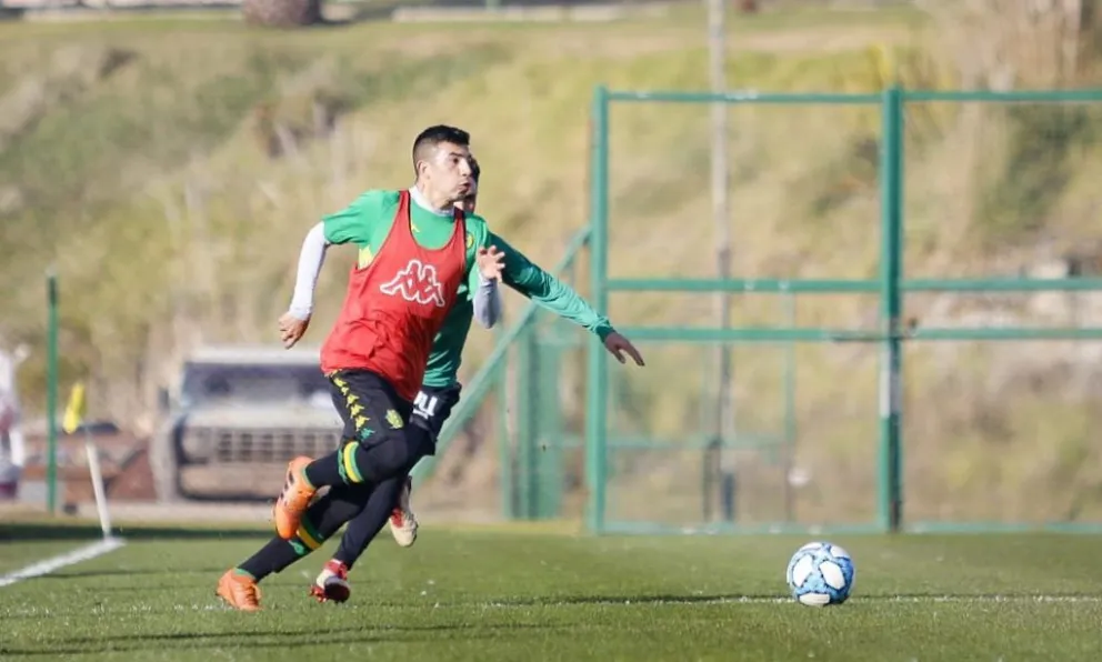 Con la vuelta de Iñíguez, Aldosivi piensa en Temperley