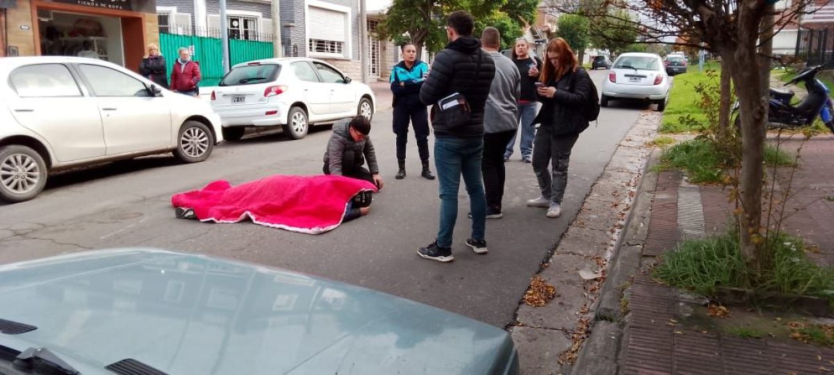 Una Mujer Cayó De Su Moto Por Esquivar A Un Perro Fue Trasladada Al