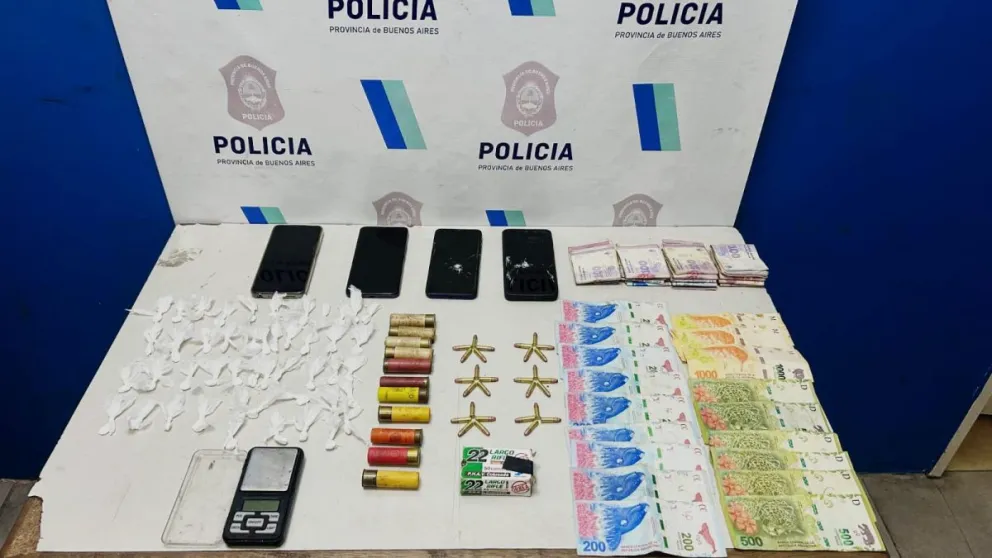 Robó una moto, quiso ocultarse en una vivienda y dejó al descubierto un "point" de venta de drogas