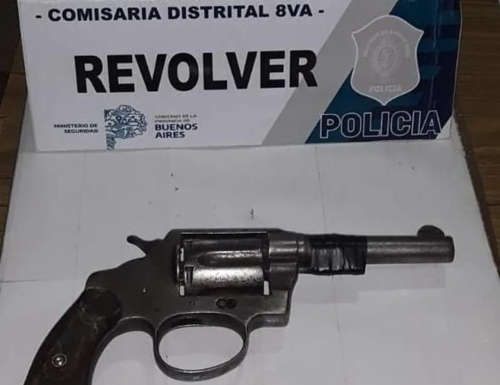 Otra vez le robaron el auto con un revólver a un taxista y quisieron escapar hacia la Ruta 88