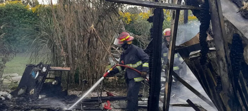 Se prendió fuego una casa en el barrio San Patricio 