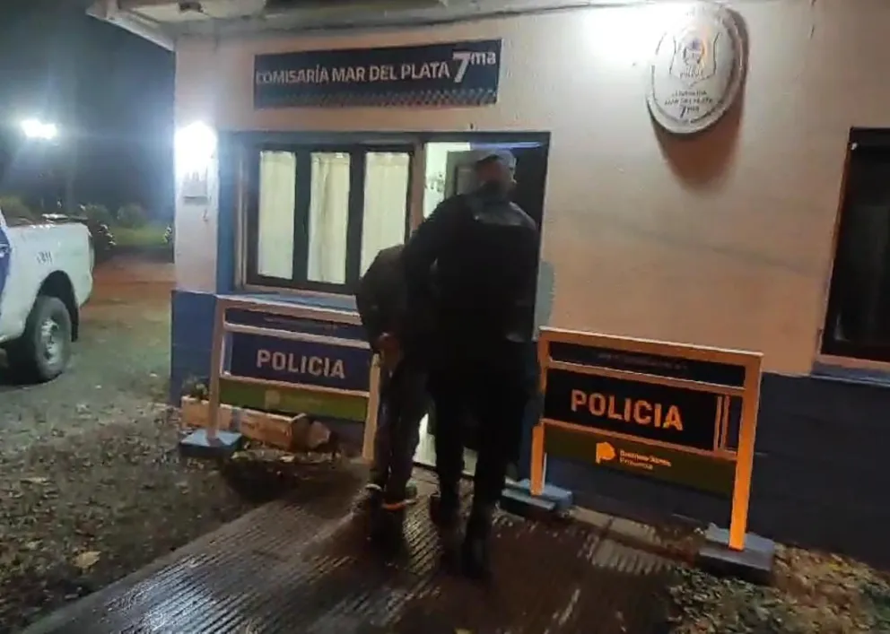 Vecino de Zacagnini atrapó a ladrón que entró a su garage y lo retuvo hasta la llegada de la Policía