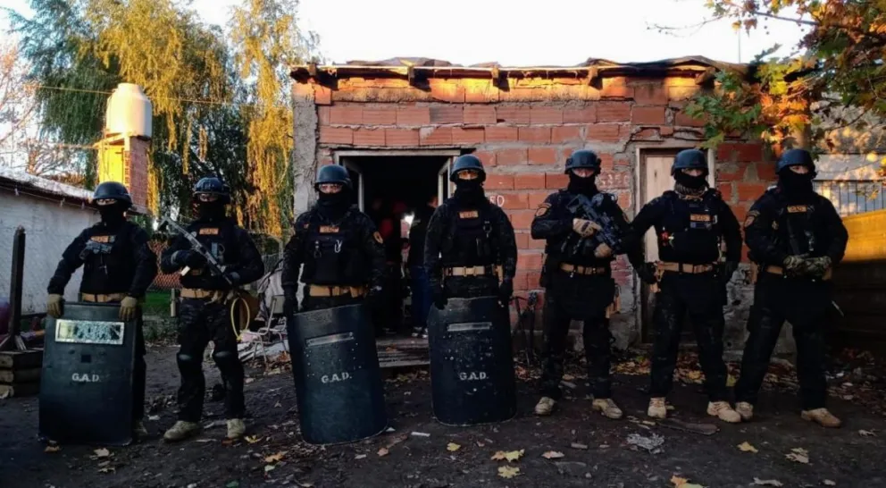 Recuperan una bicicleta tras allanamientos en barrio Las Canteras y Cabo Corrientes