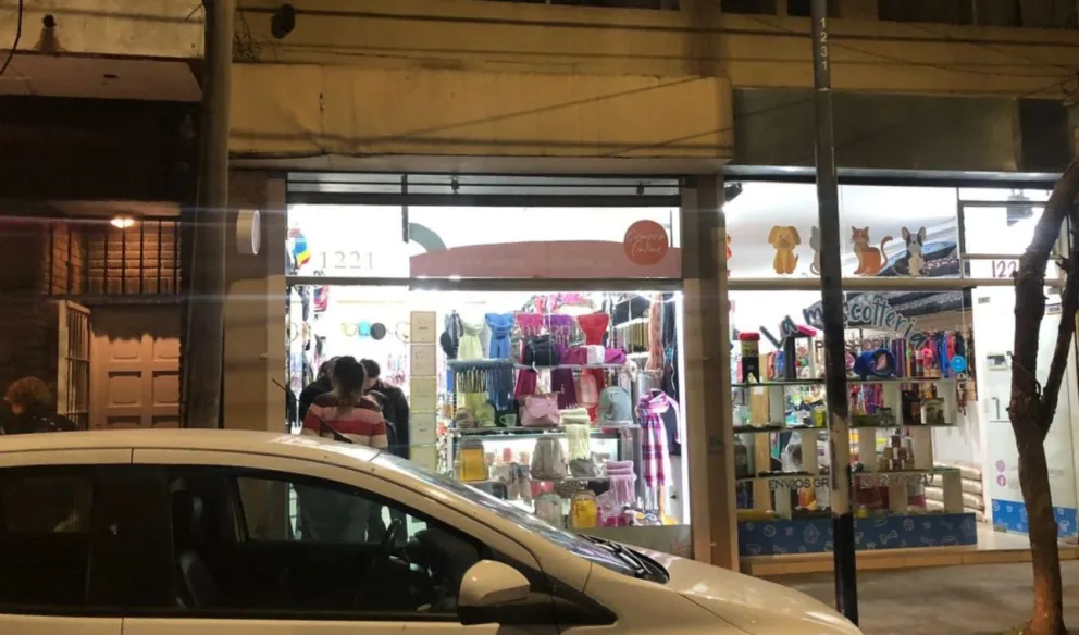 Burlaron al kiosquero con un revólver de juguete y se fugaron con $19.000