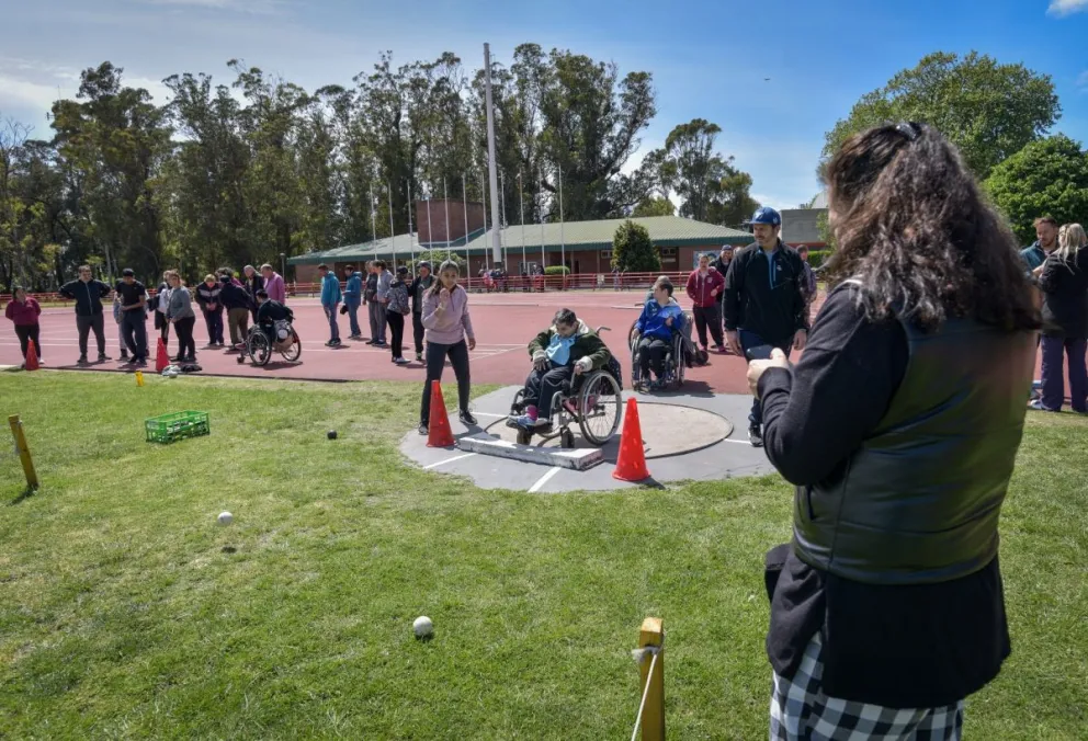 Cómo inscribirse en el Ciclo de Conversatorios 2024 del EMDER