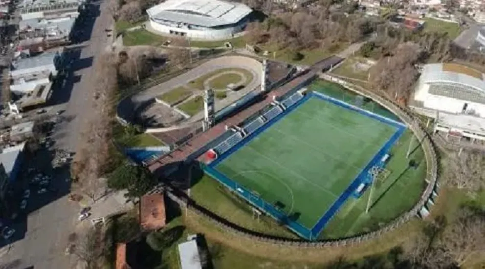 Presentan proyecto para hacer convenios con privados para el mantenimiento de los escenarios deportivos