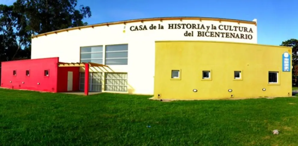 Investigan a dos empleados municipales que robaron 15 computadoras en Miramar