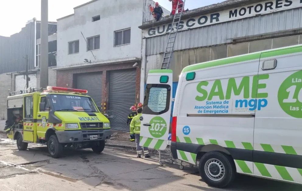 Asistieron de urgencia a un operario que se electrocutó en el Puerto