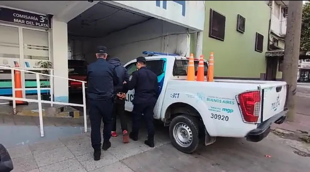 Violentó la puerta trasera de una vivienda e intentó robar pertenencias 