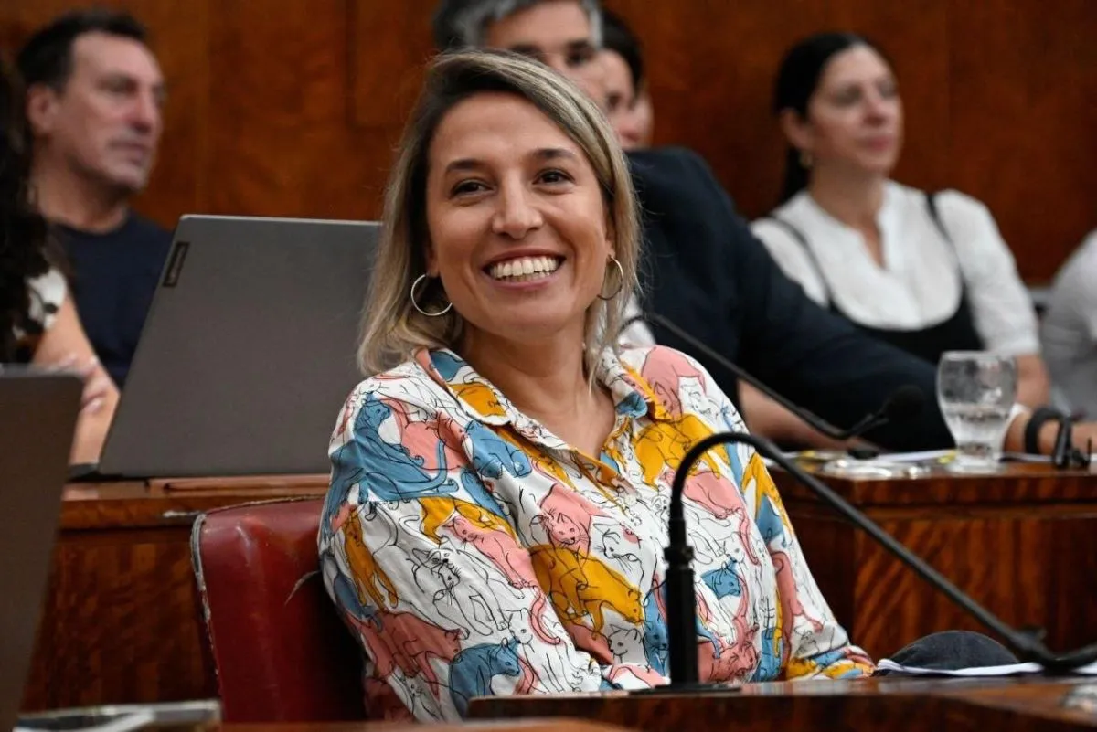 ¿Celus en clase? Mariana Cuesta quiere regular