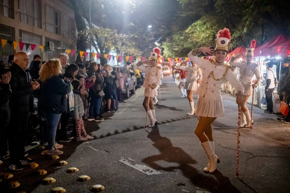 ¡Volvió el Festival Yeca a calle Córdoba! Música, morfi y joda