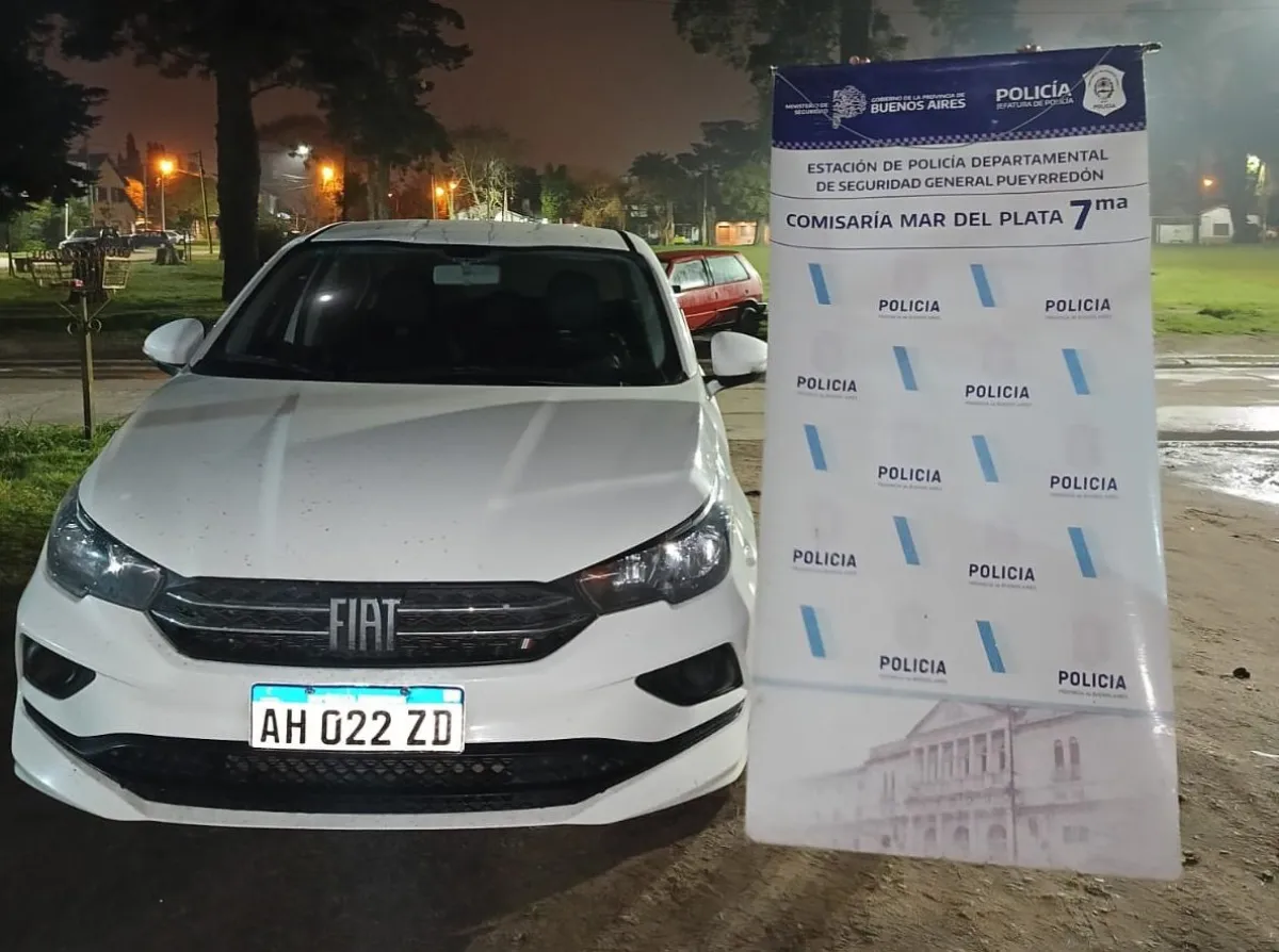 Fiat Cronos… ¿El auto fantasma de Mar del Plata?