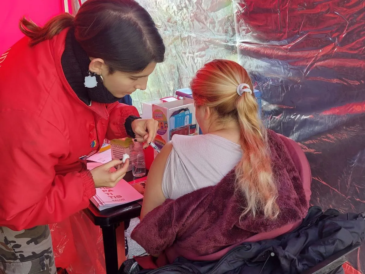Sueñan con un verano en MDP sin hepatitis: testeate gratis