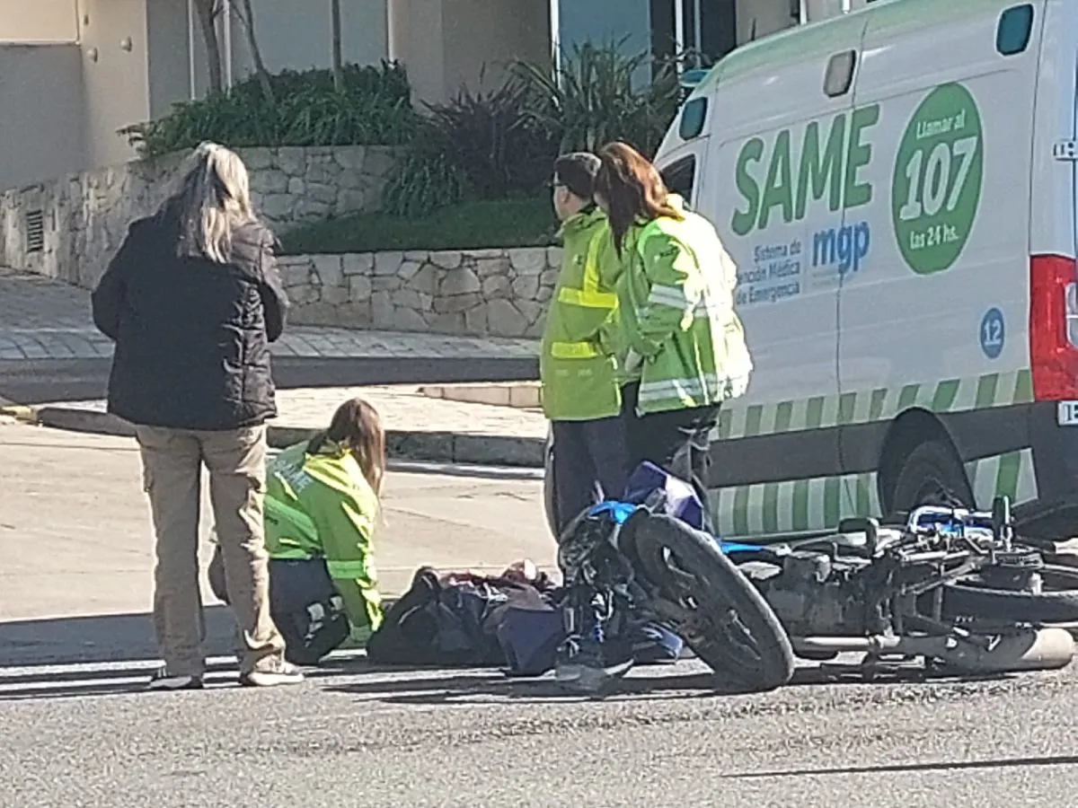 Motociclista herido tras choque con camioneta en MDP