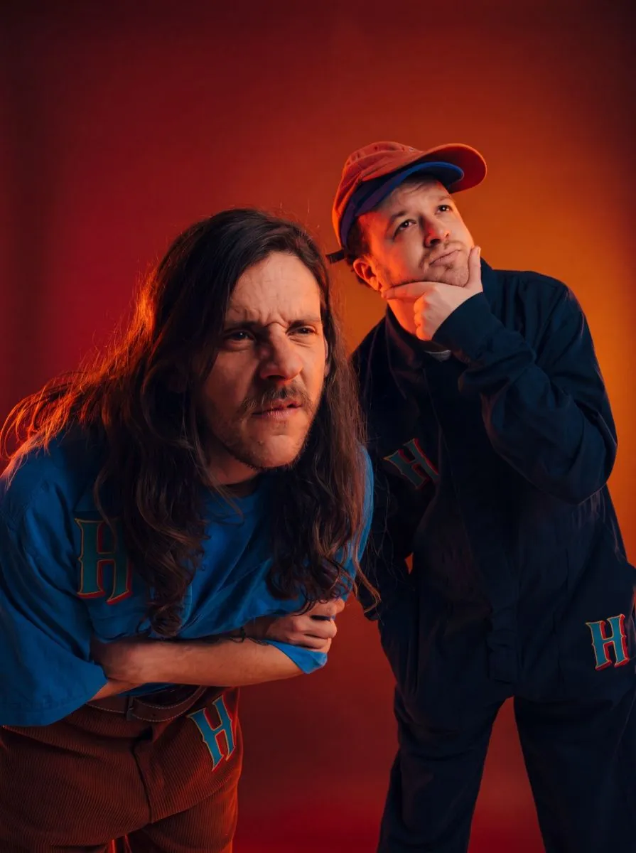 Hombrepié despierta al ritmo del rock local